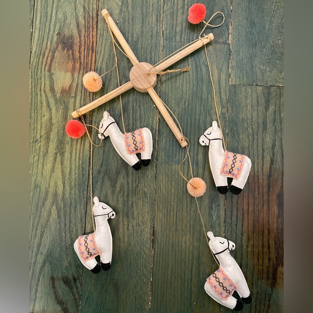 Mobile for crib felt llamas EUC